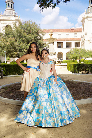 Daniela 233