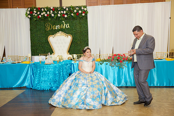 Daniela 645