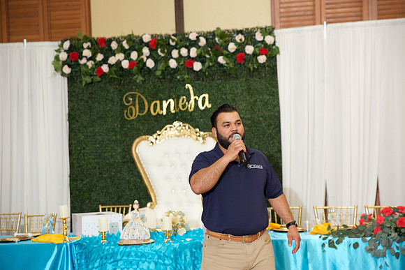 Daniela 569