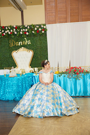 Daniela 610