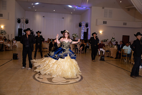 Anahi 0280