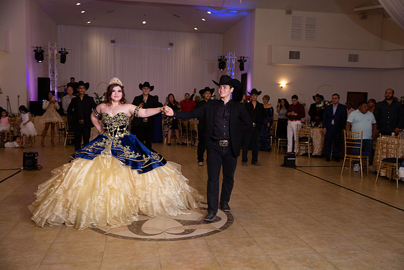 Anahi 0197